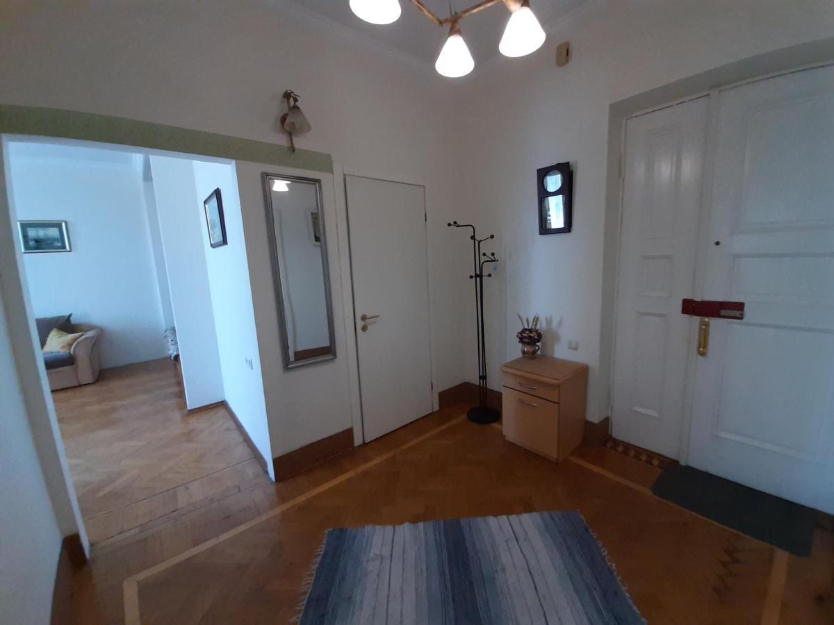אודסה Apartment On Hretska 26/28 מראה חיצוני תמונה